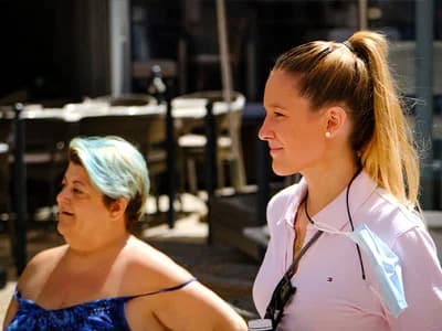 Ascen Maestre von S.O.S. Mamas und Pilar